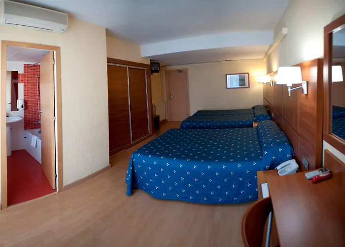 Maria Del Mar Hotel 4*