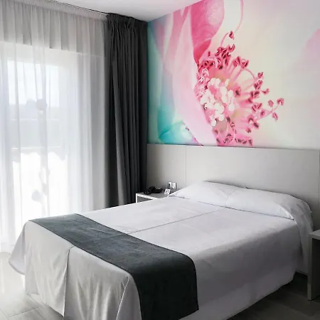 Maria Del Mar Hotell 4*