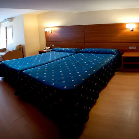 Ξενοδοχείο Maria Del Mar 4*