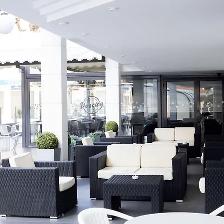 Maria Del Mar מלון יורט דה מאר