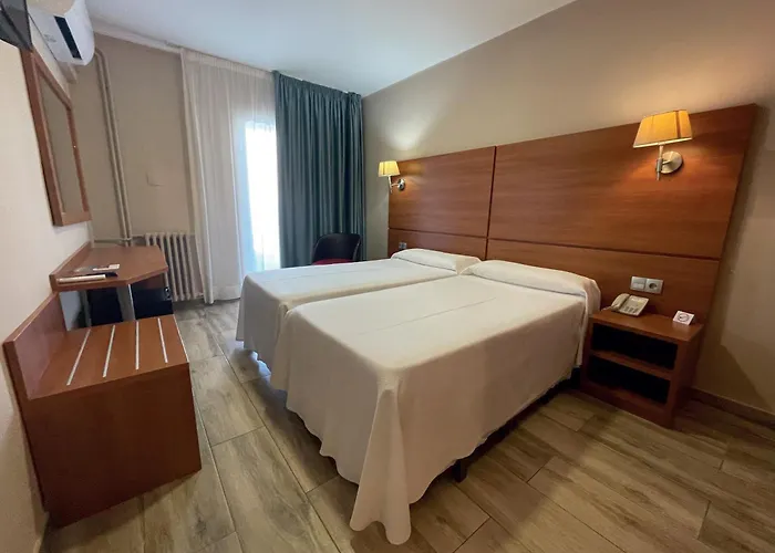 Maria Del Mar יורט דה מאר