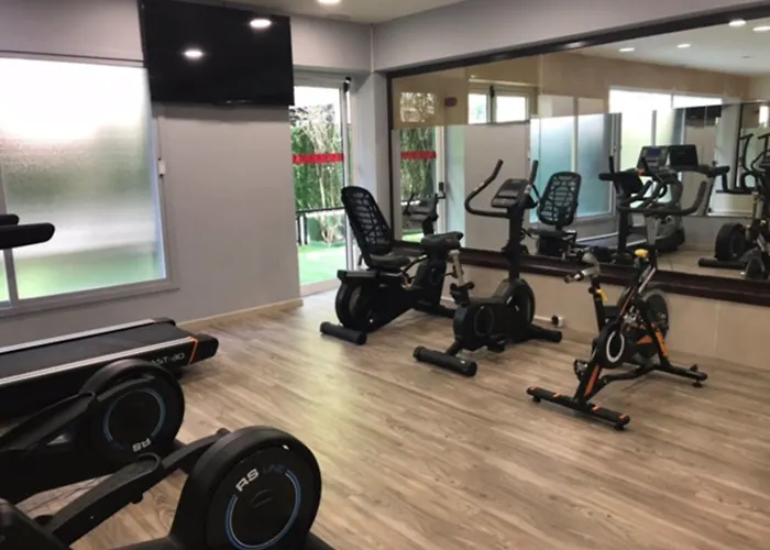 海之圣母玛利亚酒店 酒店 滨海略雷特